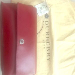 Classic original leather Burberry red clutch